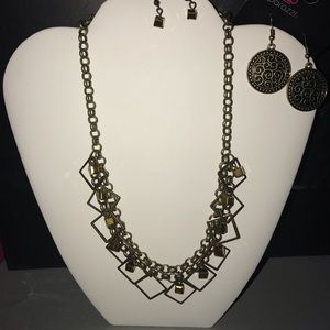 Paparazzi jewelry set